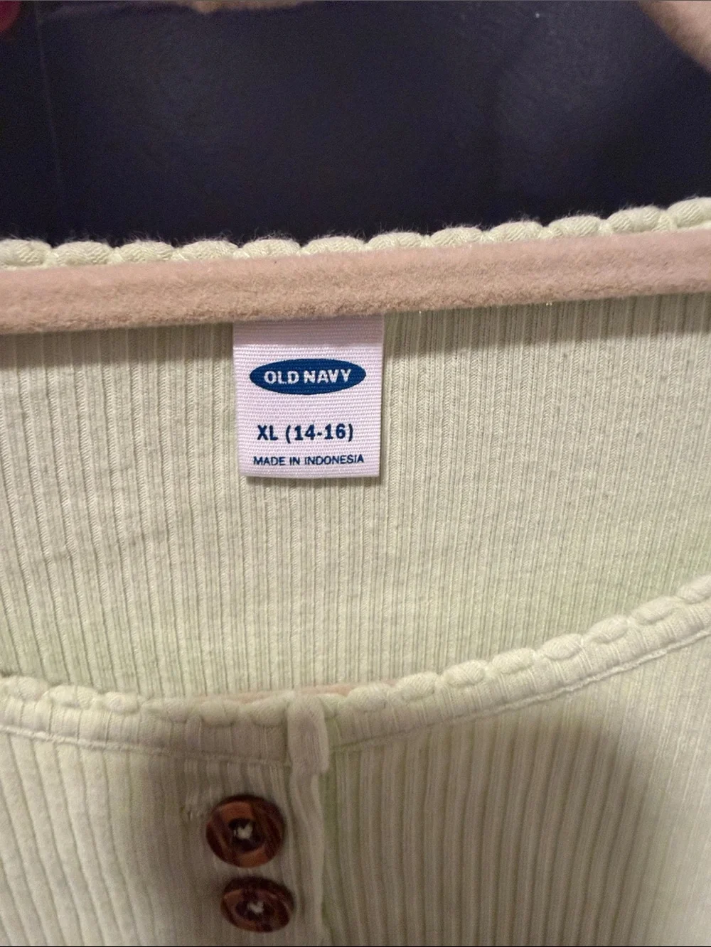 Girls Old Navy T-Shirt